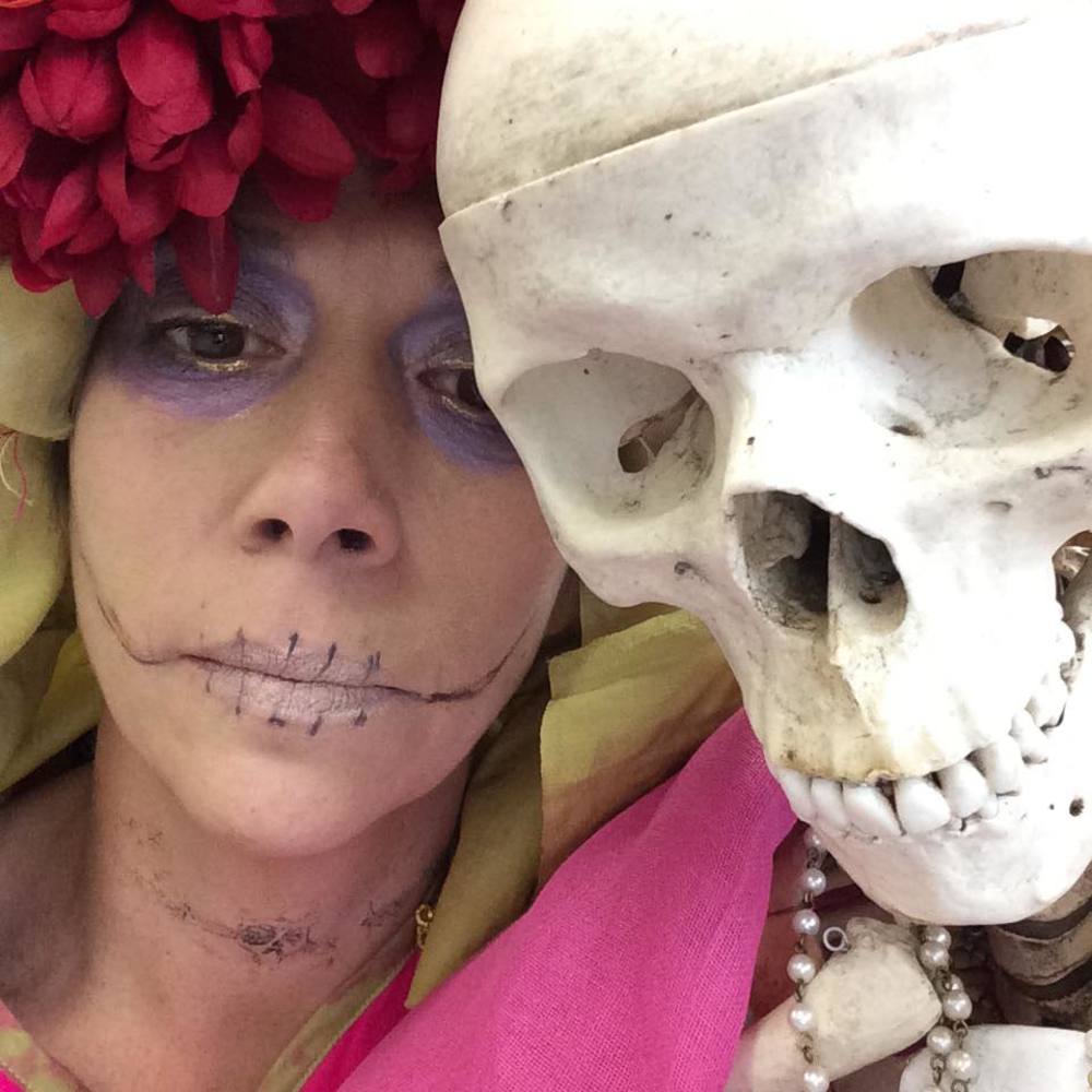 Meet your Posher, Adene